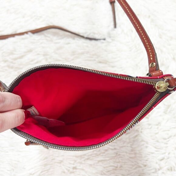 Dooney & Bourke Washington Nationals MLB Red Nylon Crossbody Bag Purse - Picture 4 of 7